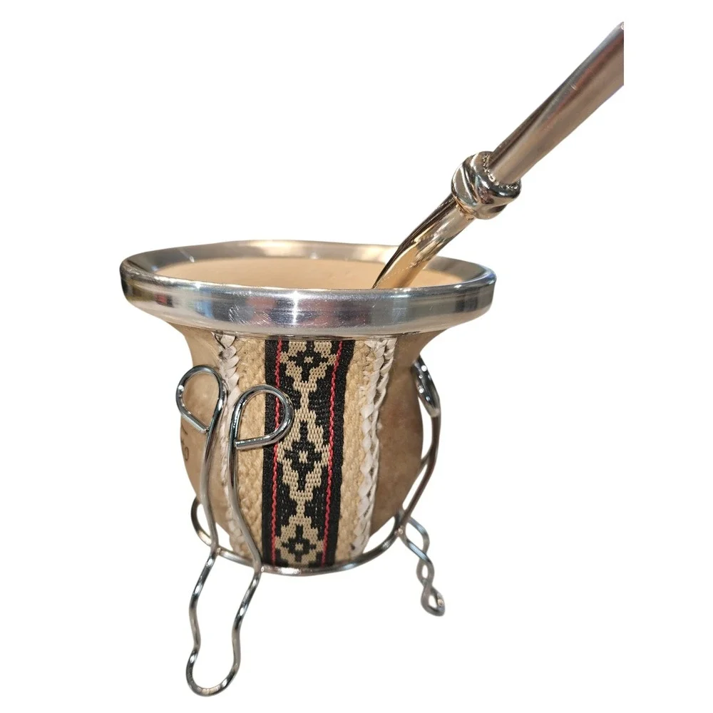 Fortin Quieto Argentine Yerba Mate Gourd Set with Bombilla Straw and Stand
